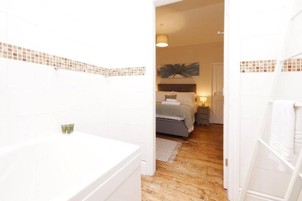 The River Walk House York Villa Esterno foto