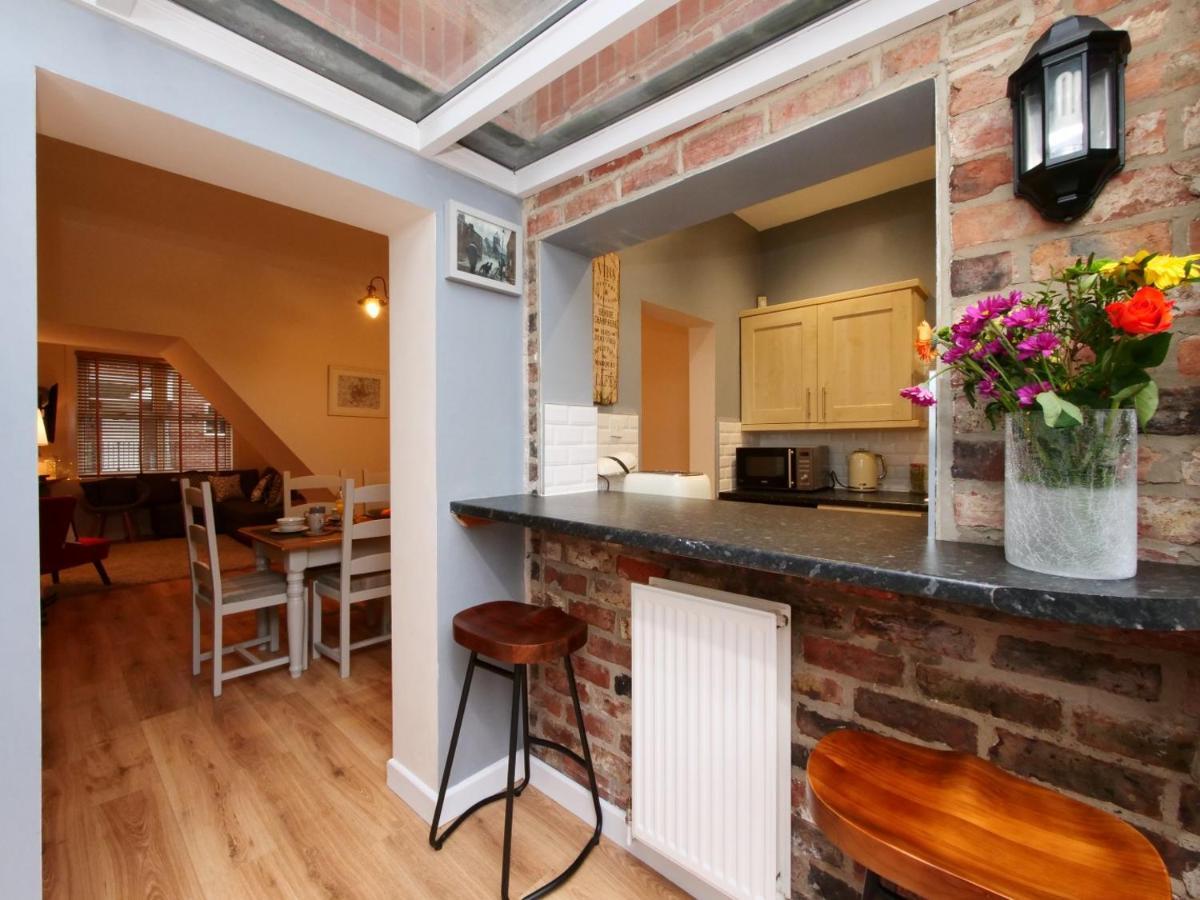 The River Walk House York Villa Esterno foto